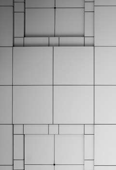 Online Pricing via Stackelberg and Incentive Games in a Micro-Grid